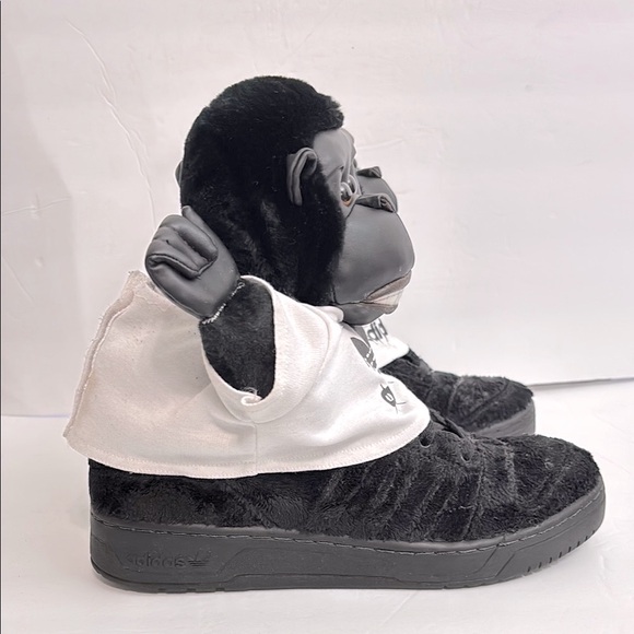 adidas gazelle silver green womens Adidas X Jeremy Scott Gorilla Sneaker Black 2012  Vintage TTS